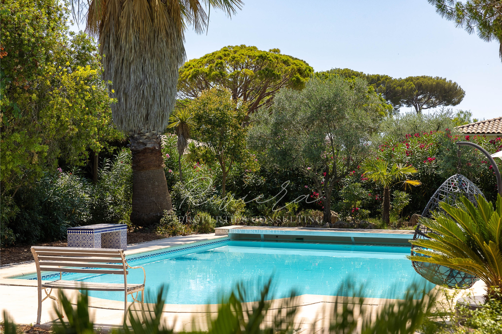Provençal style villa - Cap d'Antibes - pool