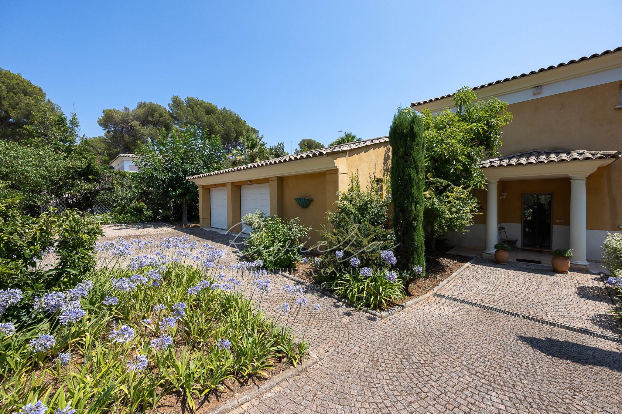 Provençal style villa - Cap d'Antibes - garden