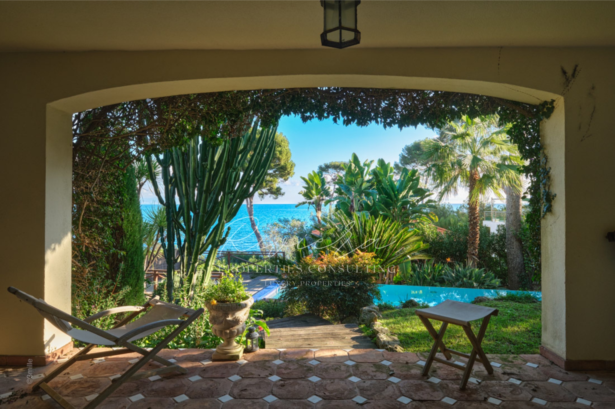Charming property - Cap d'Antibes - sea view