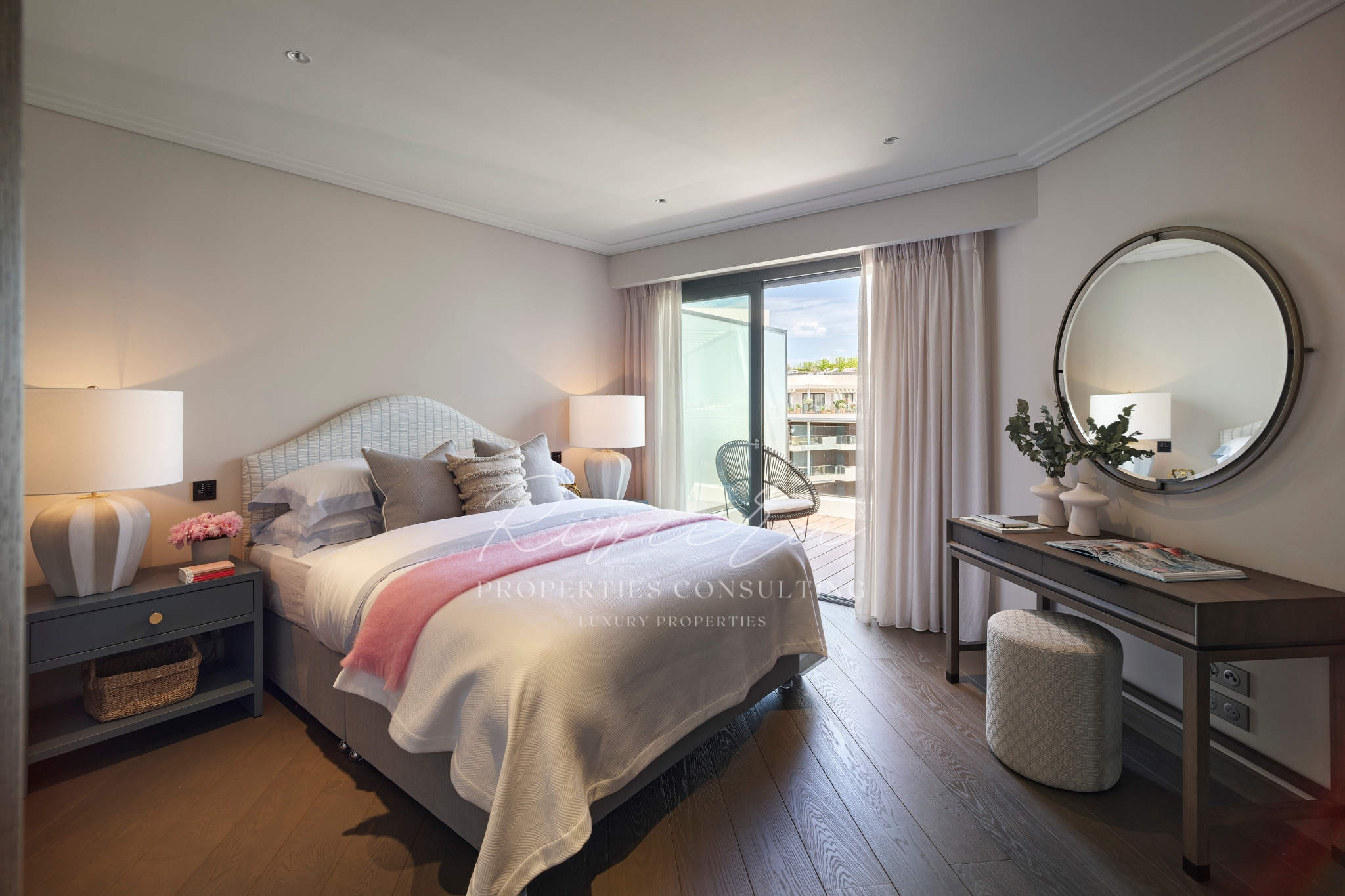 new penthouse - Cap d'Antibes - bedroom