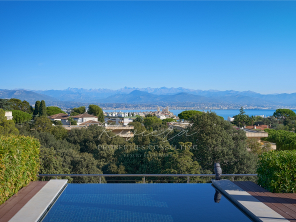 Stunning penthouse within a luxury residence - Cap d'Antibes - pool