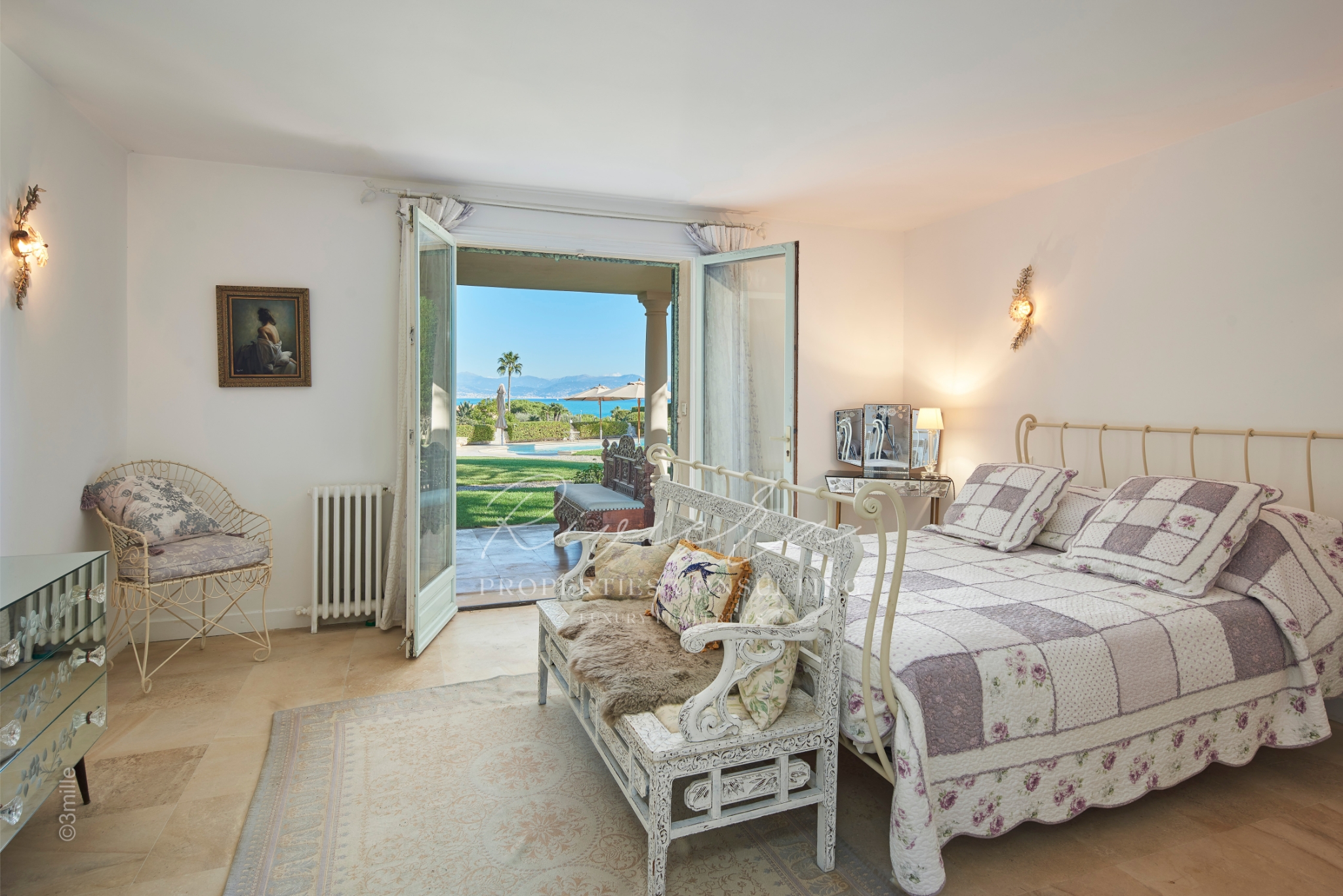 6 en suite bedrooms villa - Cap d'Antibes - bedroom